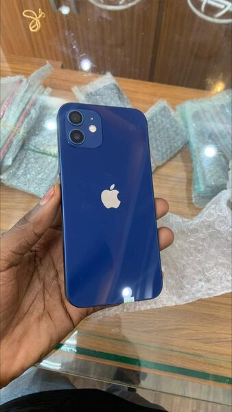 iPhone 12