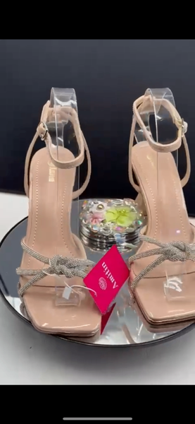 Heels sandals