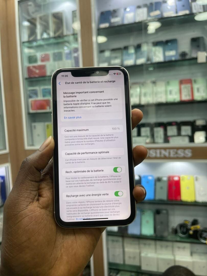 iPhone 11 simple
