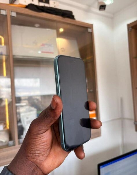 IPHONE 16 plus