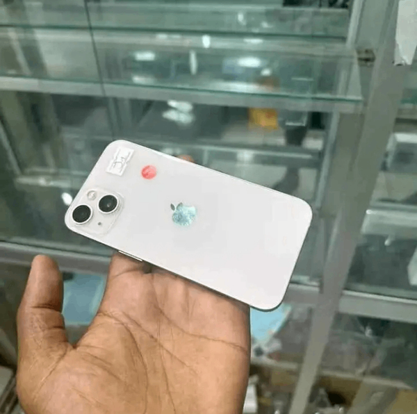 Iphone 13 simple