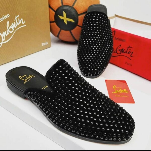 Mens shoes