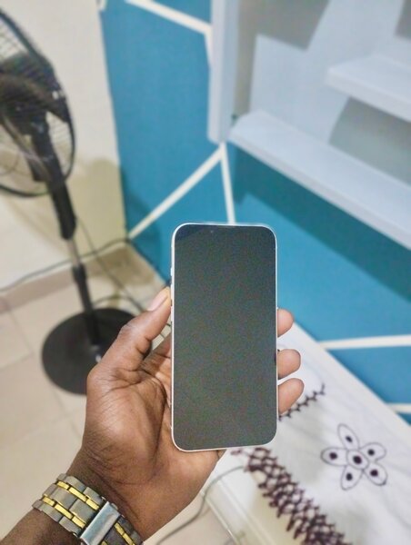 iPhone 13 Blanc 128GO