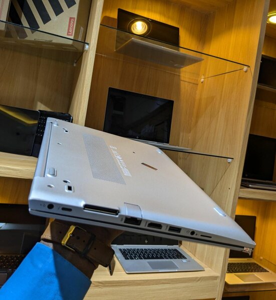 HP ELITEBOOK 830 G5