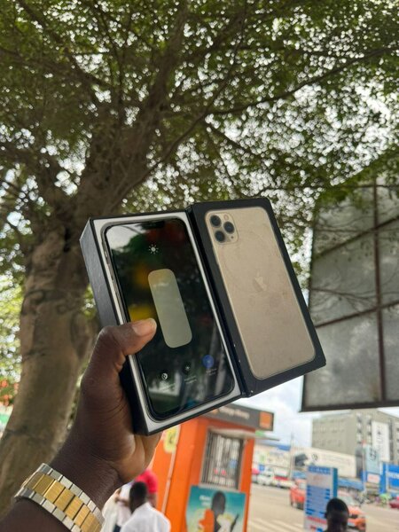 iPhone 11 Pro Max