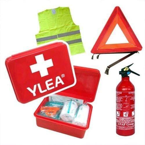 KIT COMPLET DE SÉCURITÉ ROUTIÈRE (Extincteur - Triangle - Bo