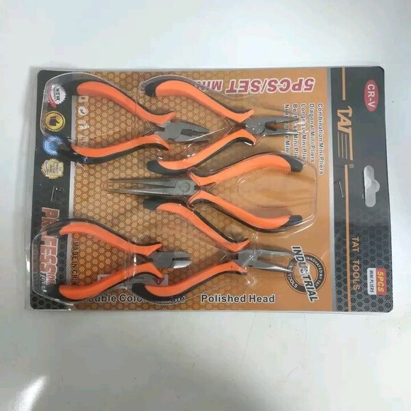 Pliers