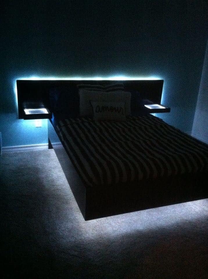 Floating bed