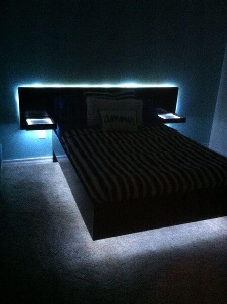 Floating bed