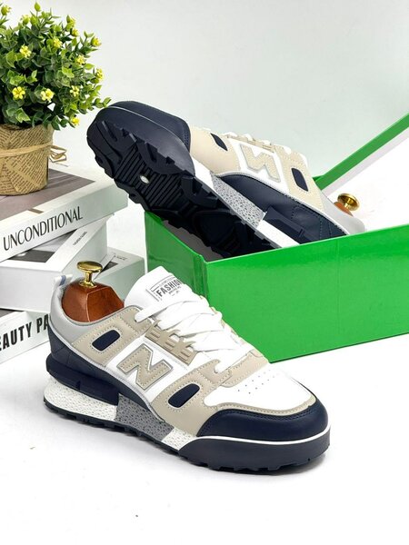 Fashion sneakers