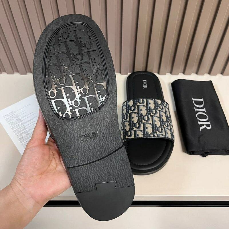 Sandals 🩴 homme