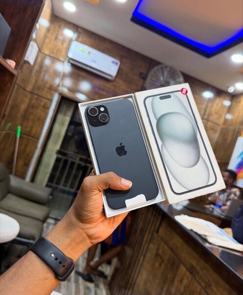 iPhone 15 Plus