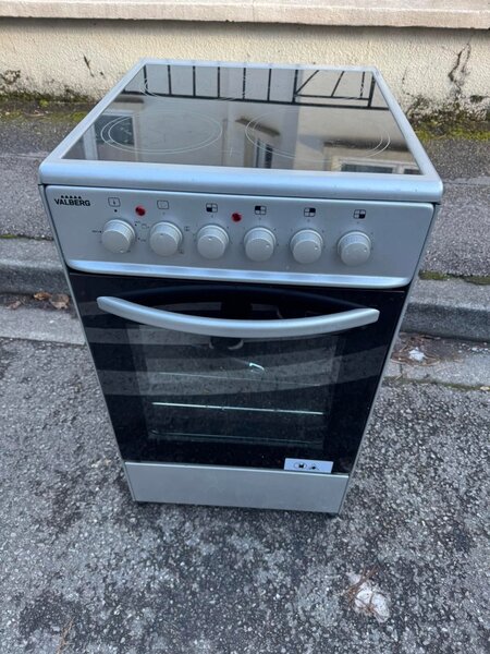 Cuisinière électrique moderne