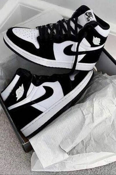 High cuts Jordans 1