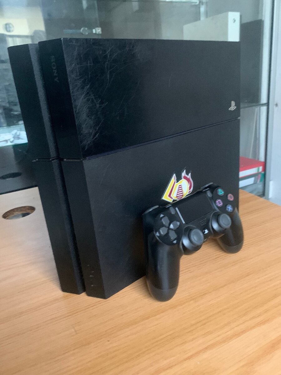 Ps4 standard