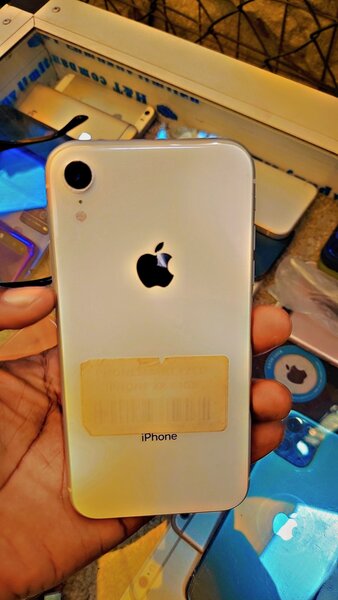 I phone xr