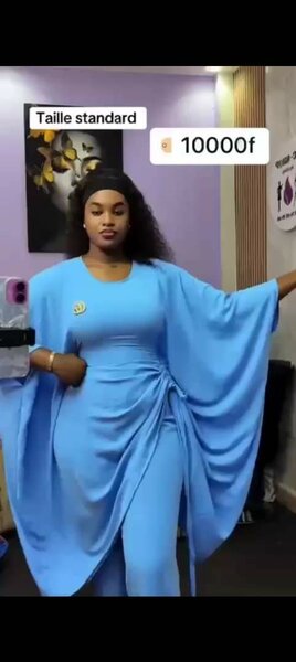 Robe élégante à manches longues