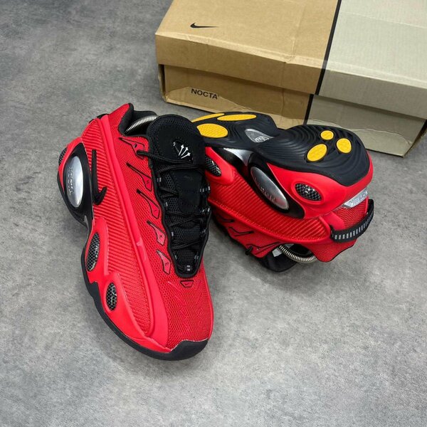 NIKE AIRMAX SNEAKER