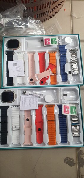 Crown H70 ultra 2 smart watch