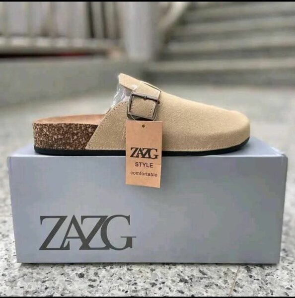 Sabots Confortables en Suède Beige