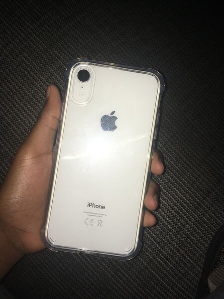 iPhone XR