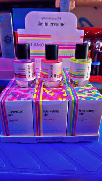 Parfum Femme "She Interesting"