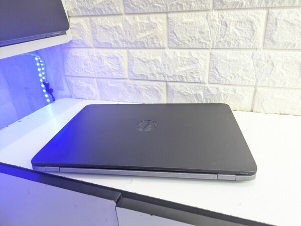 HP ELITEBOOK 840 g2