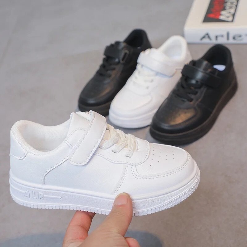Kids sneakers