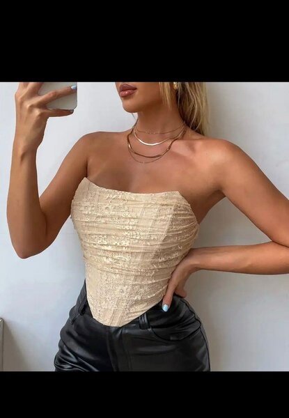 Corsé disponible