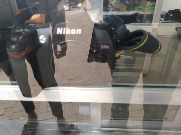 Nikon 70s