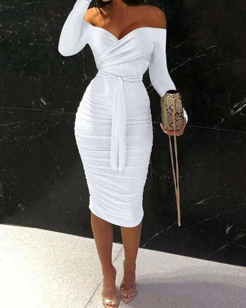 Chic robe sexy