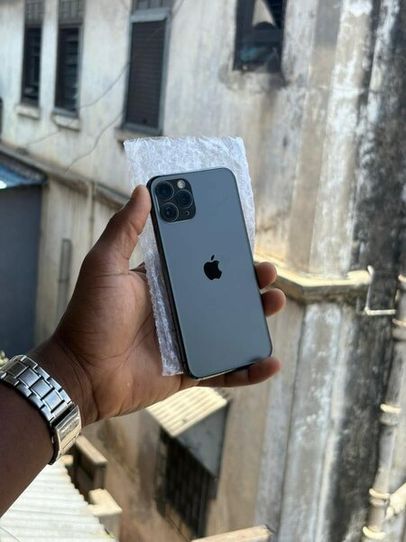 iPhone 11 Pro