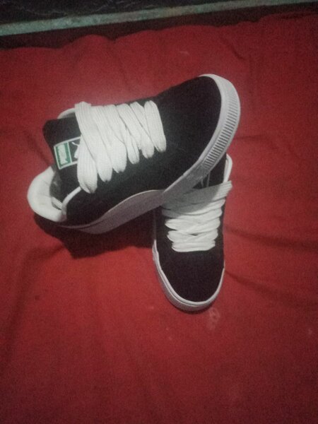 Baskets noires classiques