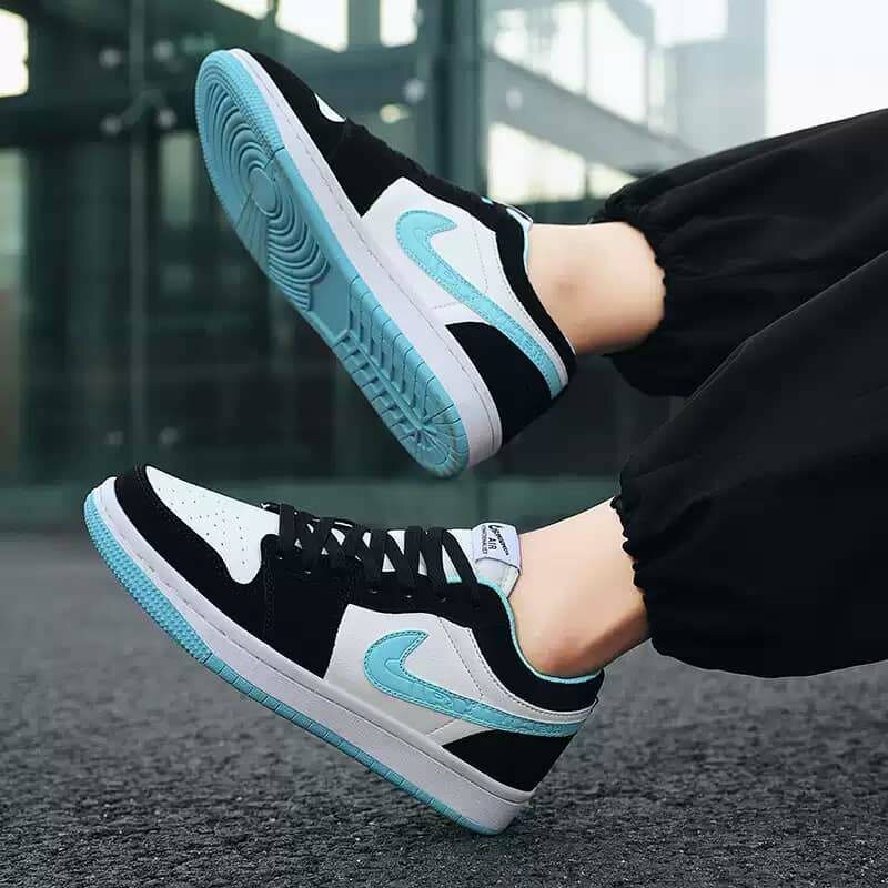 Sneakers tendance et colorées
