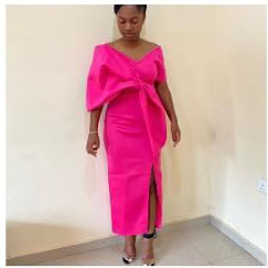 Robe rose