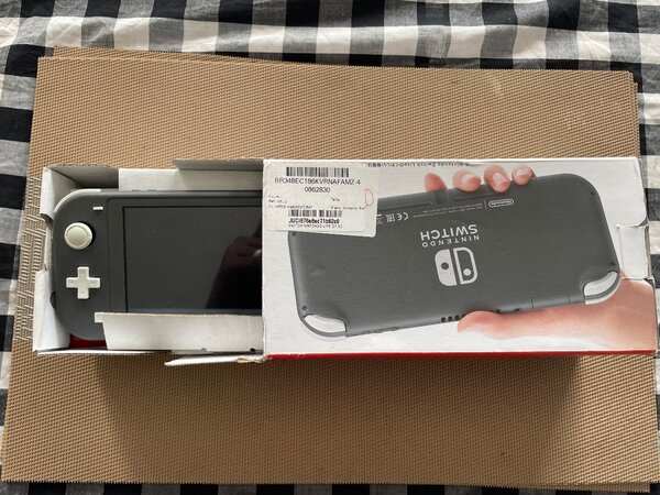 Nitendo Switch lite