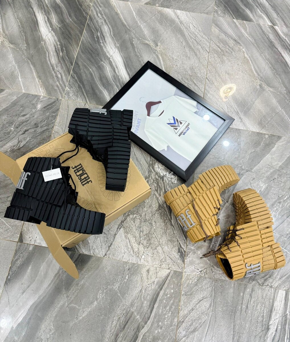 Versace Boost