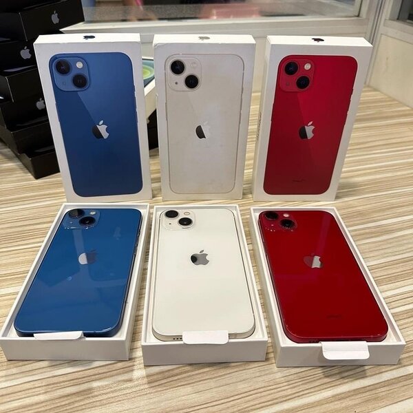 iPhone 13
