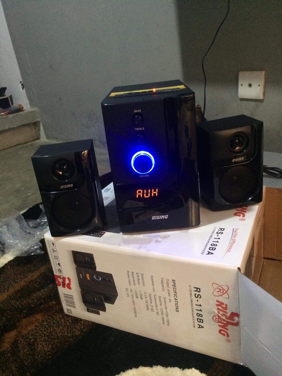Rising mini speaker