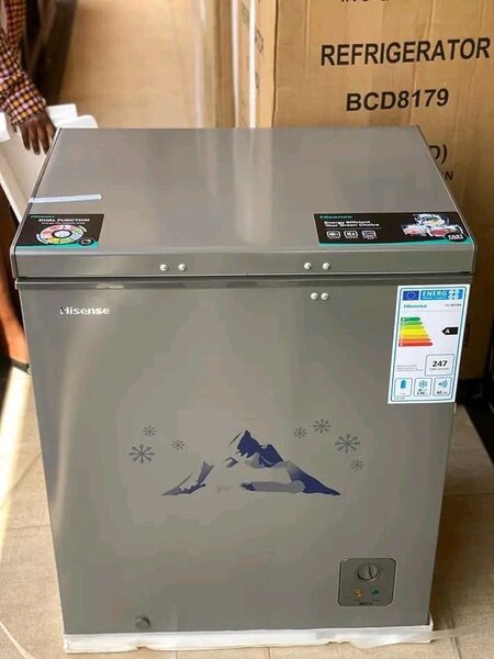 CHEST FREEZER