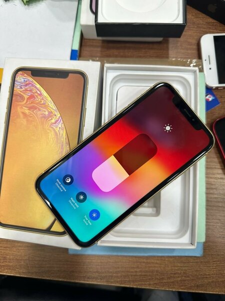 iPhone XR