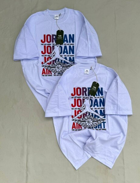 Tee-shirt tt-shirt