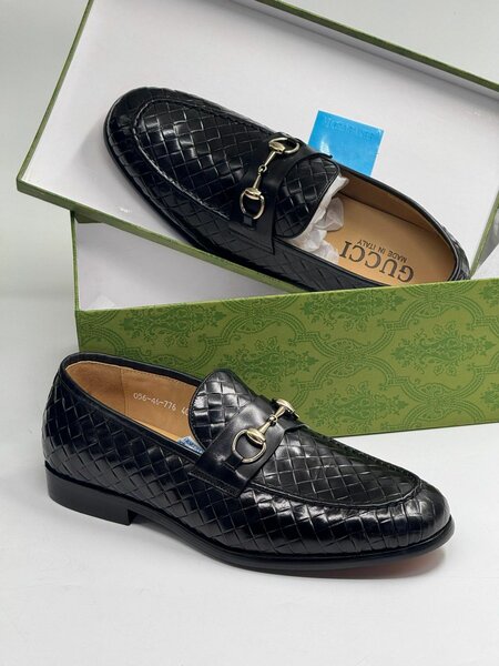 Solid Gucci Shoes