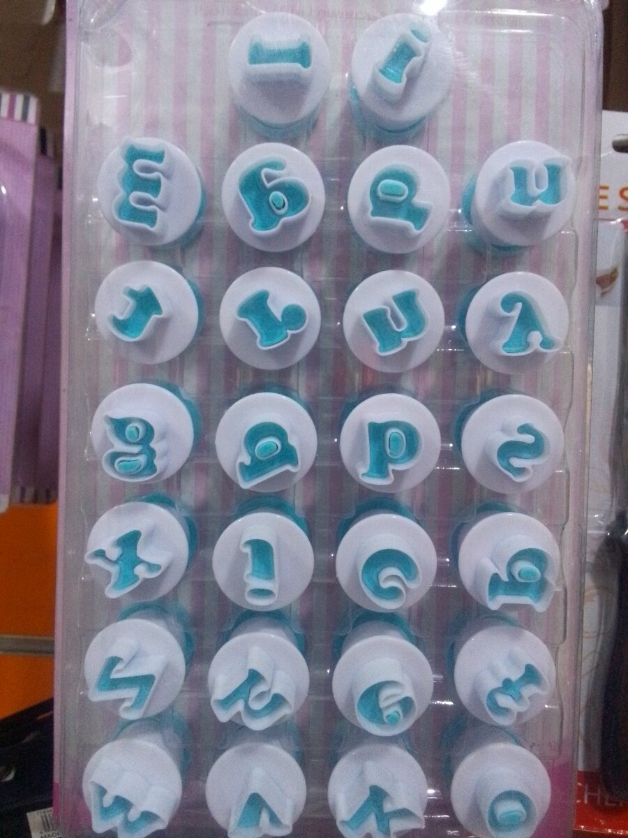 Alphabet cutter