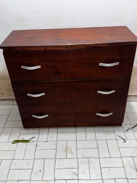 Commode à 3 rangées