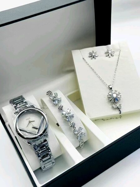 Set of Jewelry