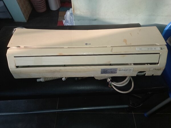 LG Air conditioner 1.5hp