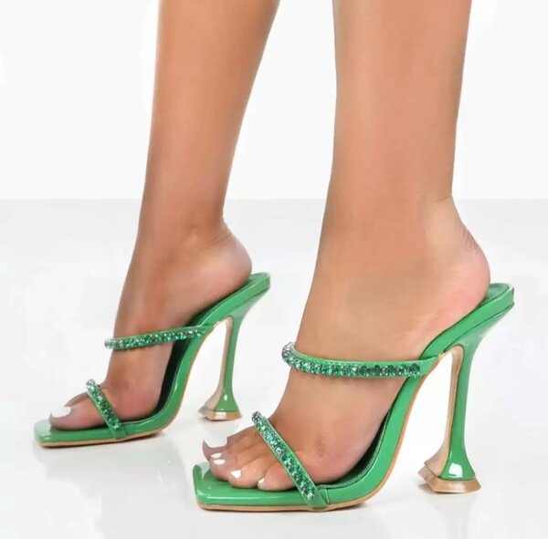 Slipper heels