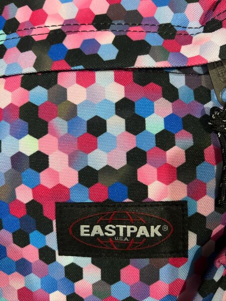 Sac à dos Eastpak coloré