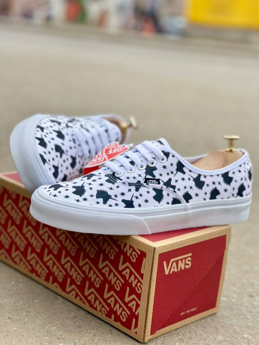 Chaussures originales